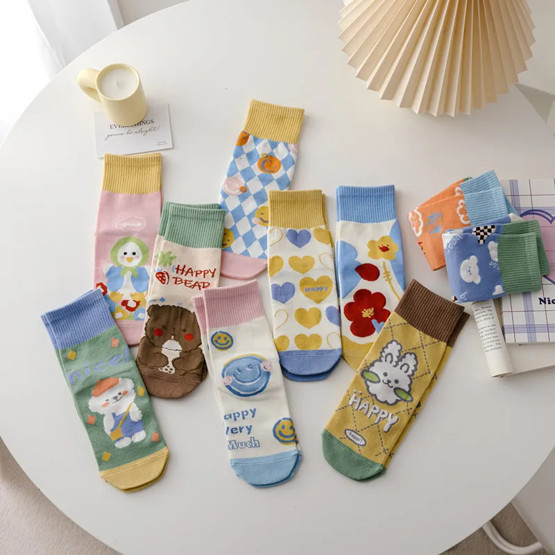 Fashion Women's Socks New Mid Tube Socks Combed Cotton Comfortable Breathable Straight Socks