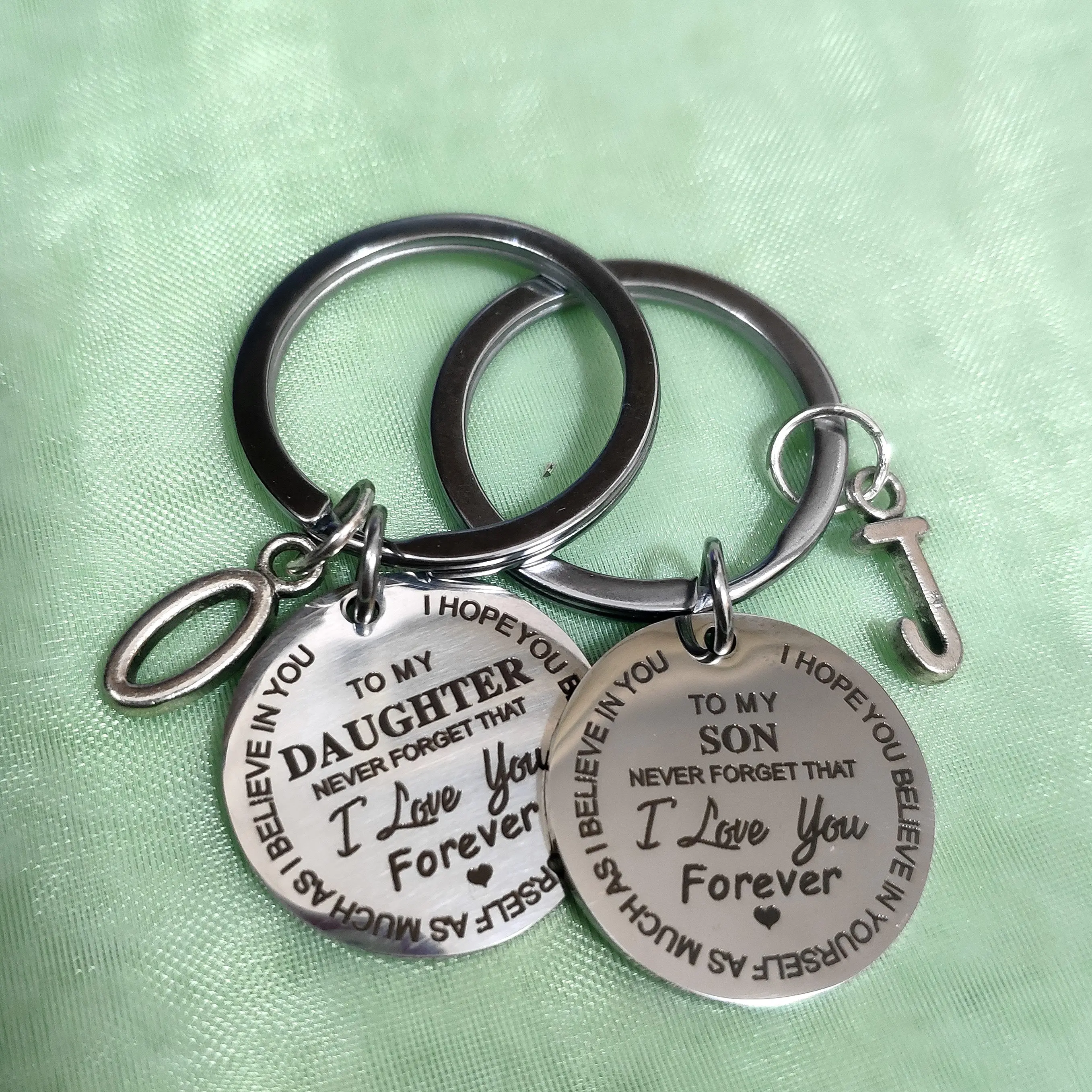 

Stainless Steel Keychain To My Son/Daughter Inspirational Gift From Dad Mom Never Forget That I Love You Forever Birthday Gift