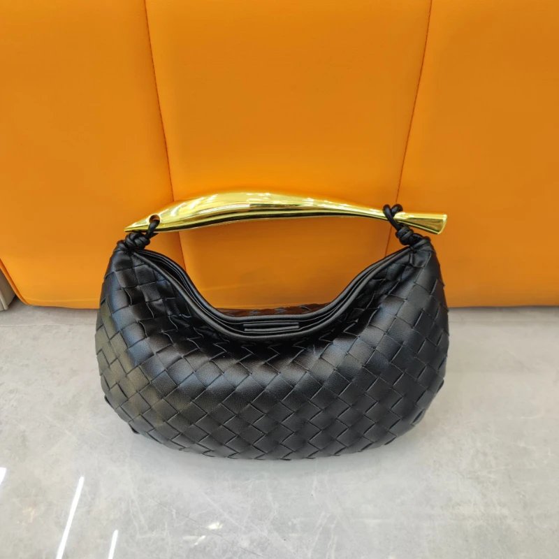 

BKQU нишевая сумка, плетеная Сумка в виде акулы, 33 см, кожаная вместительная сумка для пельменей, Сумка с металлическими ручками, женская простая женская сумка