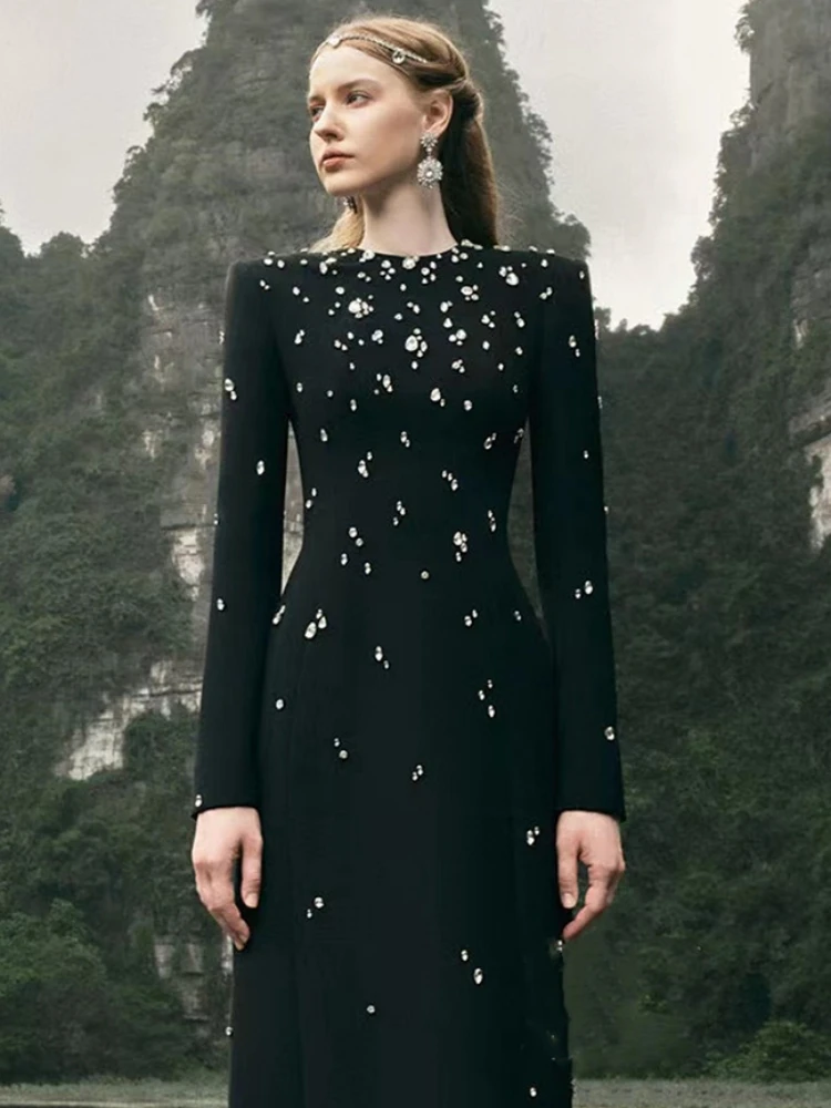 Sexy O Neck Long Sleeve Diamonds Bandage Dress Women Black Rhinestone Beaded Bodycon Dresses Evening Party Gowns