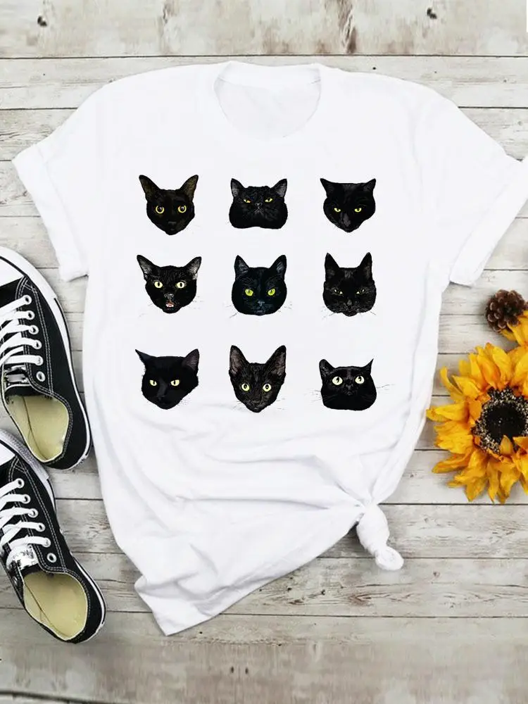 Женская футболка с принтом кошачьего лица и коротким рукавом |