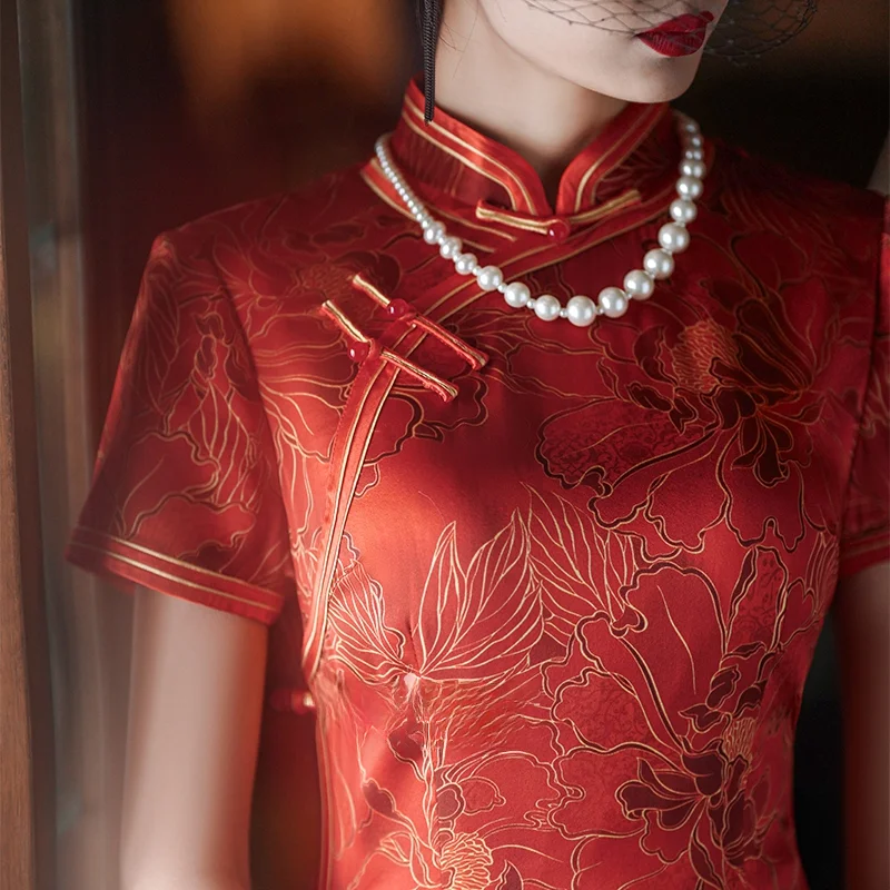 Miss Qikaidesheng четыре красные шелковые входные экзамены для средней школы отправьте