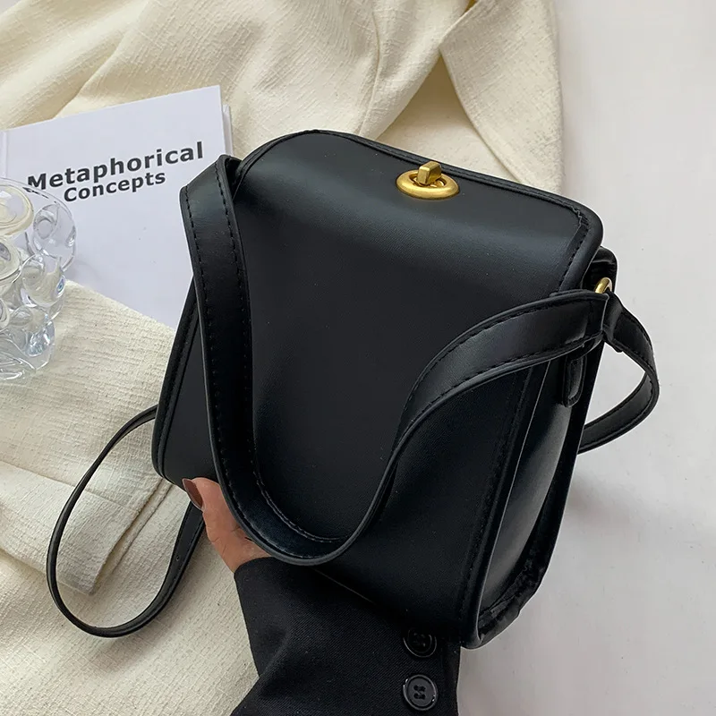 

2022New Women's Bag Fashion Popular Handbag Small Square Bag Net Red Solid Color Messenger Bag High Quality Women's Shoulder Bag