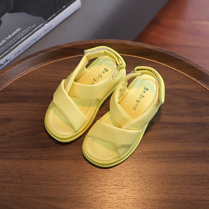 Girls' Thick Soled Sandals 2022 Summer New Style Girls' Cross Belt Princess Shoes Children's Light Sports Beach Shoes