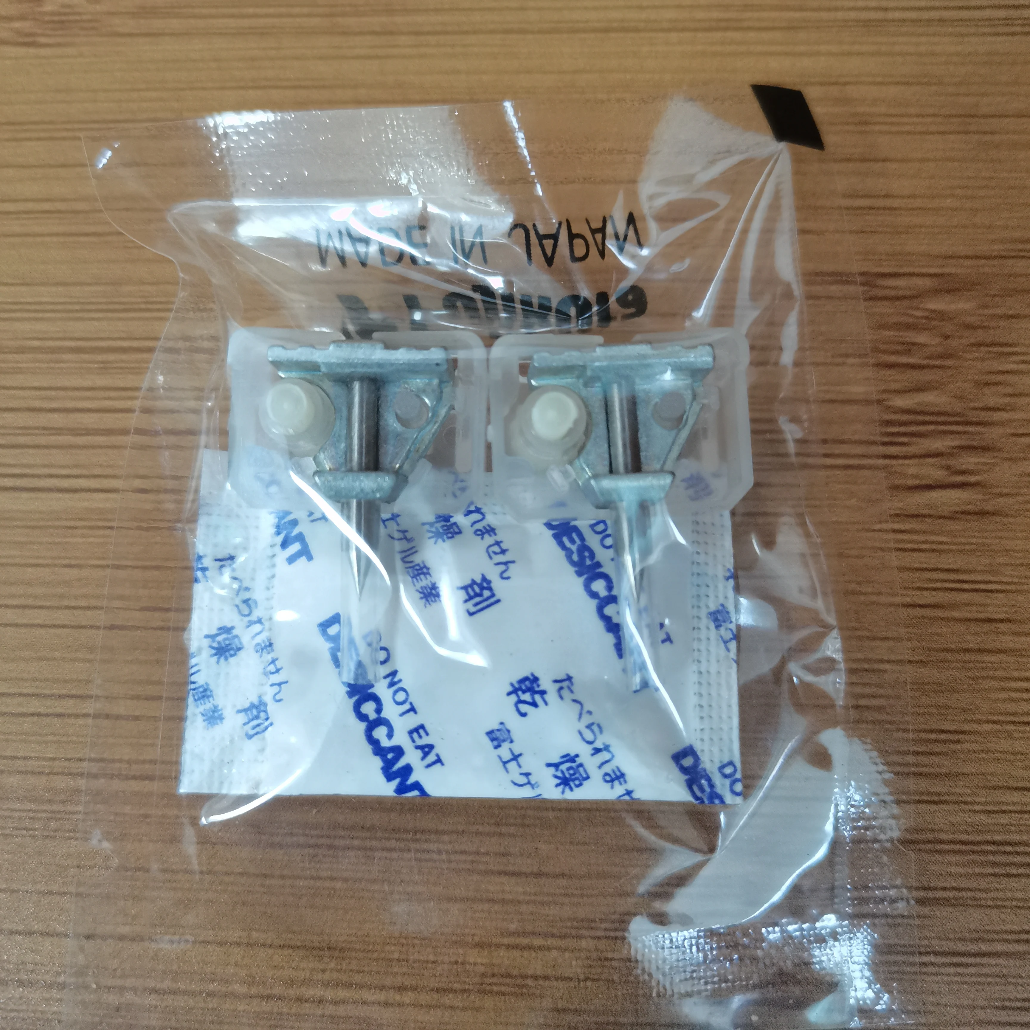 1 pair 87S 88S 88R ElectrodesRod ELCT2-16BSM-41S FSM-38S FSM-27S FSM-28S FSM-87SFiber FusionSplicerElectrode Needle DischargeRod