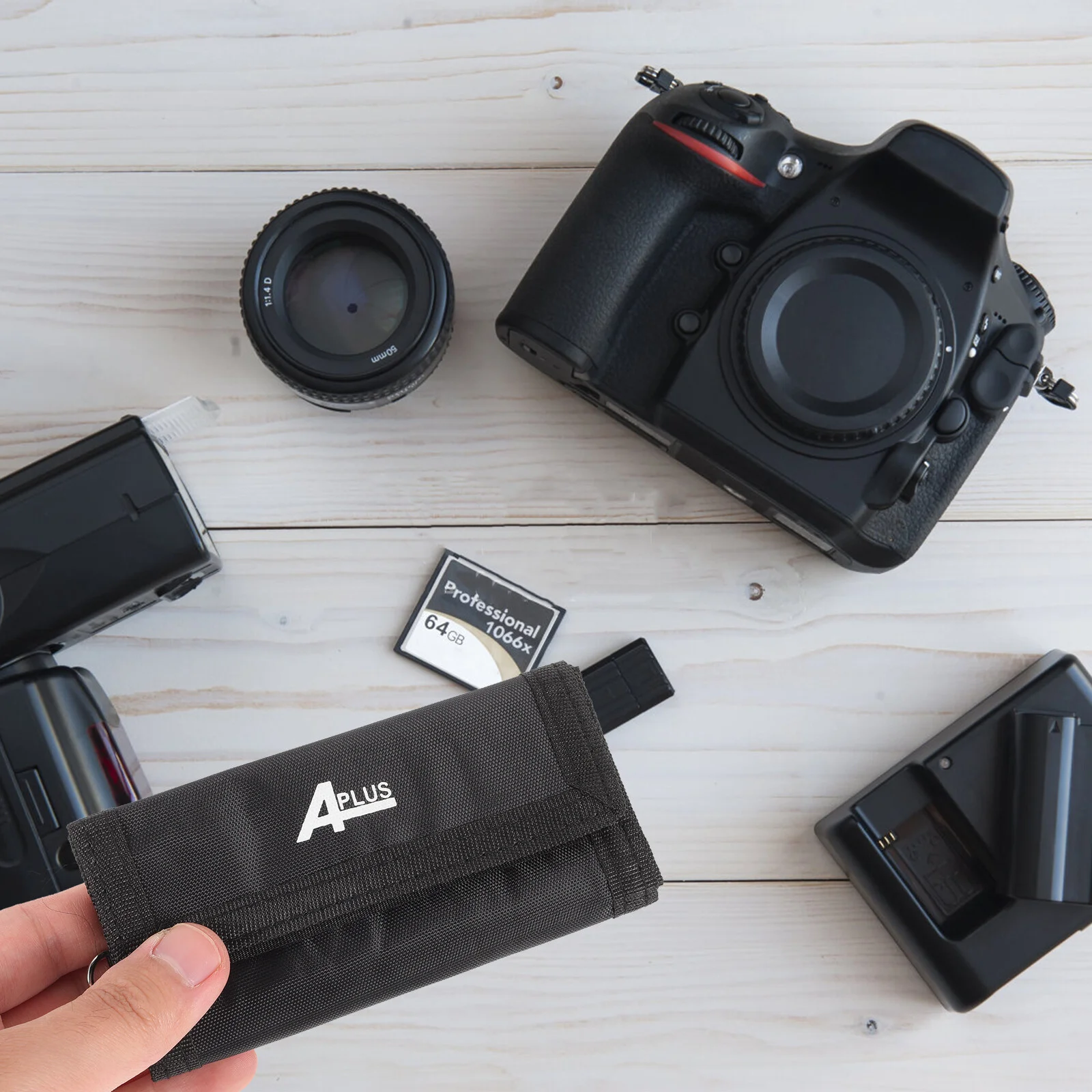 

Carrying Case Sd Card Storage Memory Keeper Phone Bag Cards Camera Holder Portable