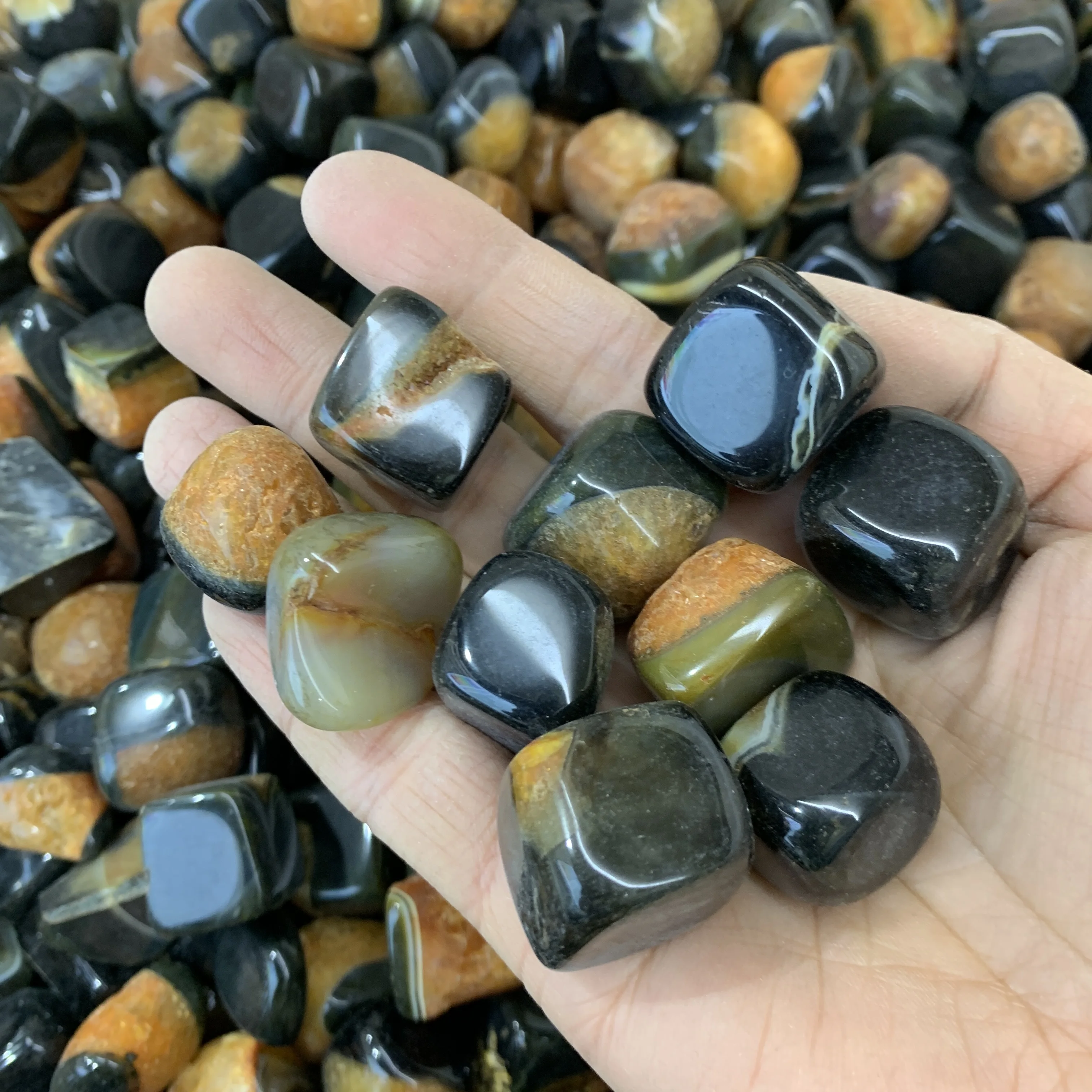 

300~500g Natural Agate Stone Dyed Chromatic Crystal Tumbled Healing Chakra