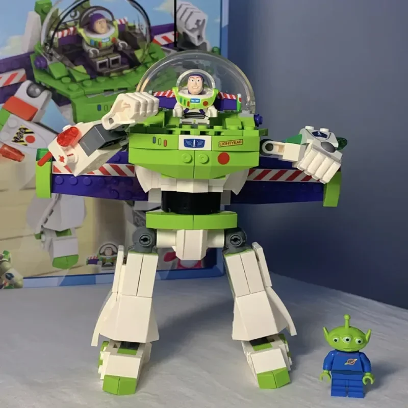 243 шт. Детский конструктор Lightyear Space Mech 7592