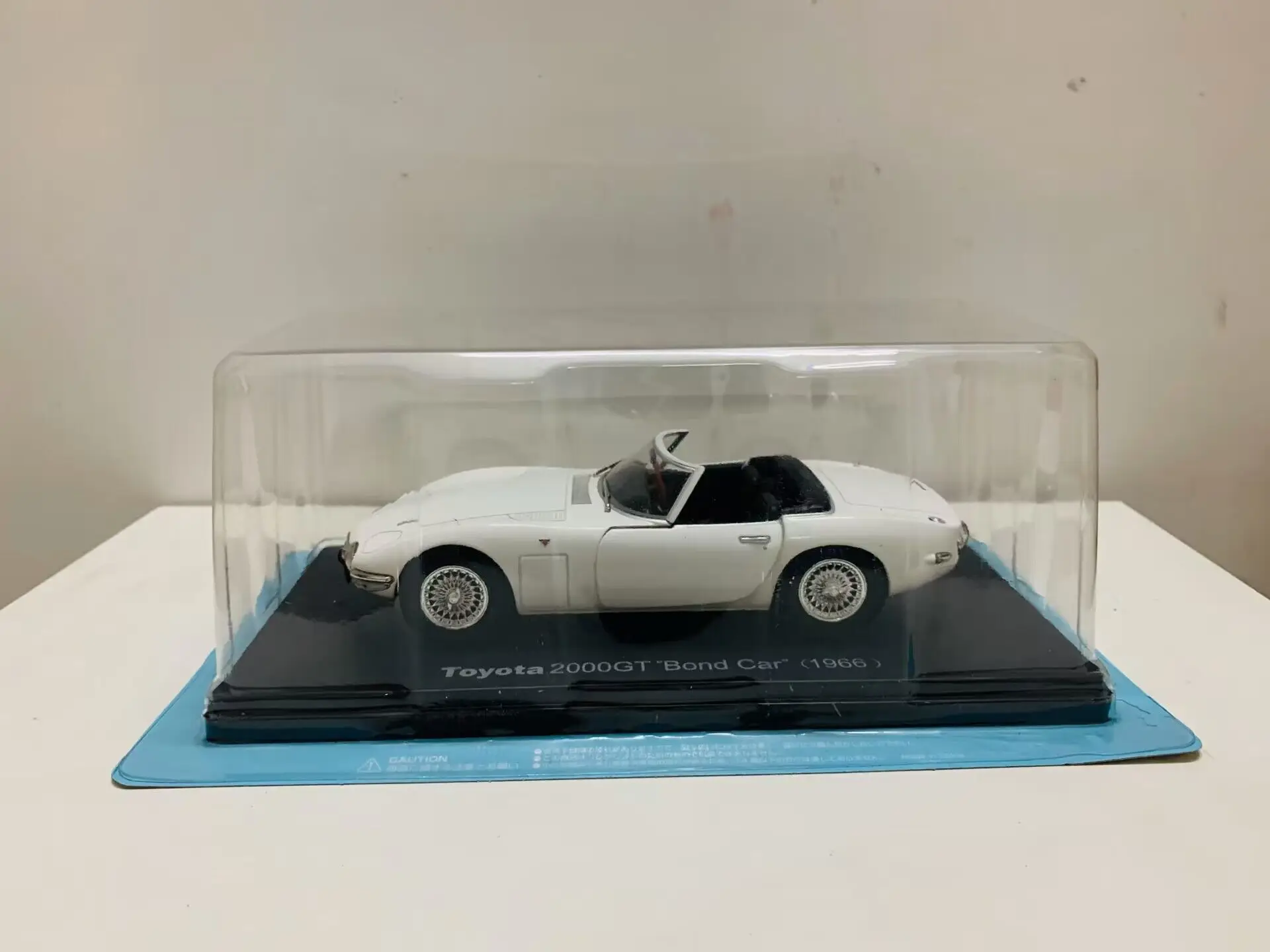 2000GT Bond открытая машина 1966 2 дверь 1:24 Масштаб литье под давлением модель