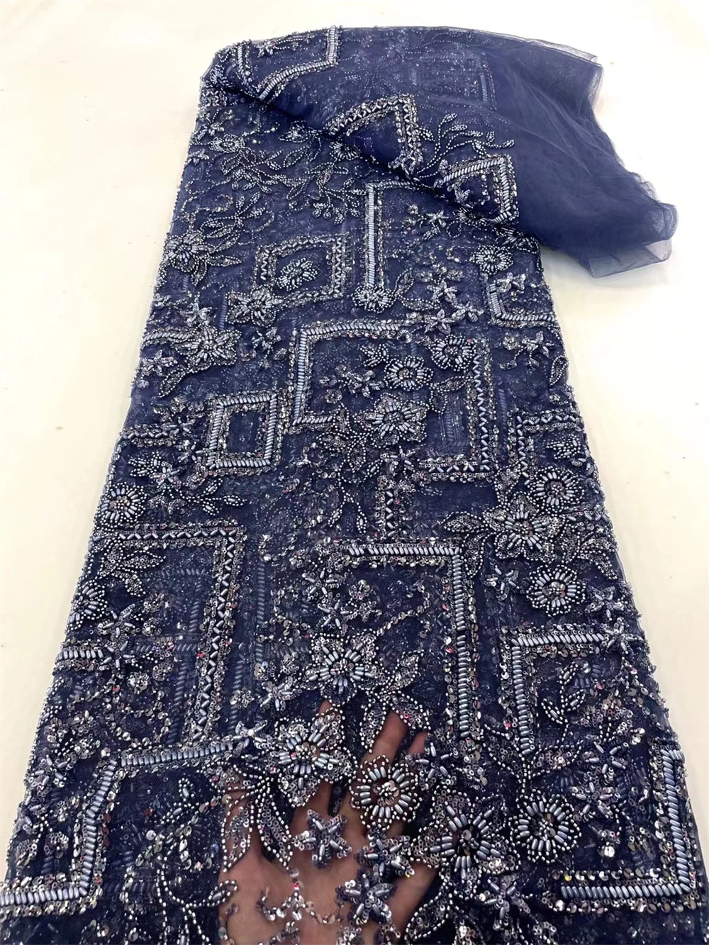 

2023 Navy Blue Nigerian Sequins Lace Fabric Heavy Hand Beaded Lace Fabric Luxury French Embroidery Beads Lace Fabric For Wedding