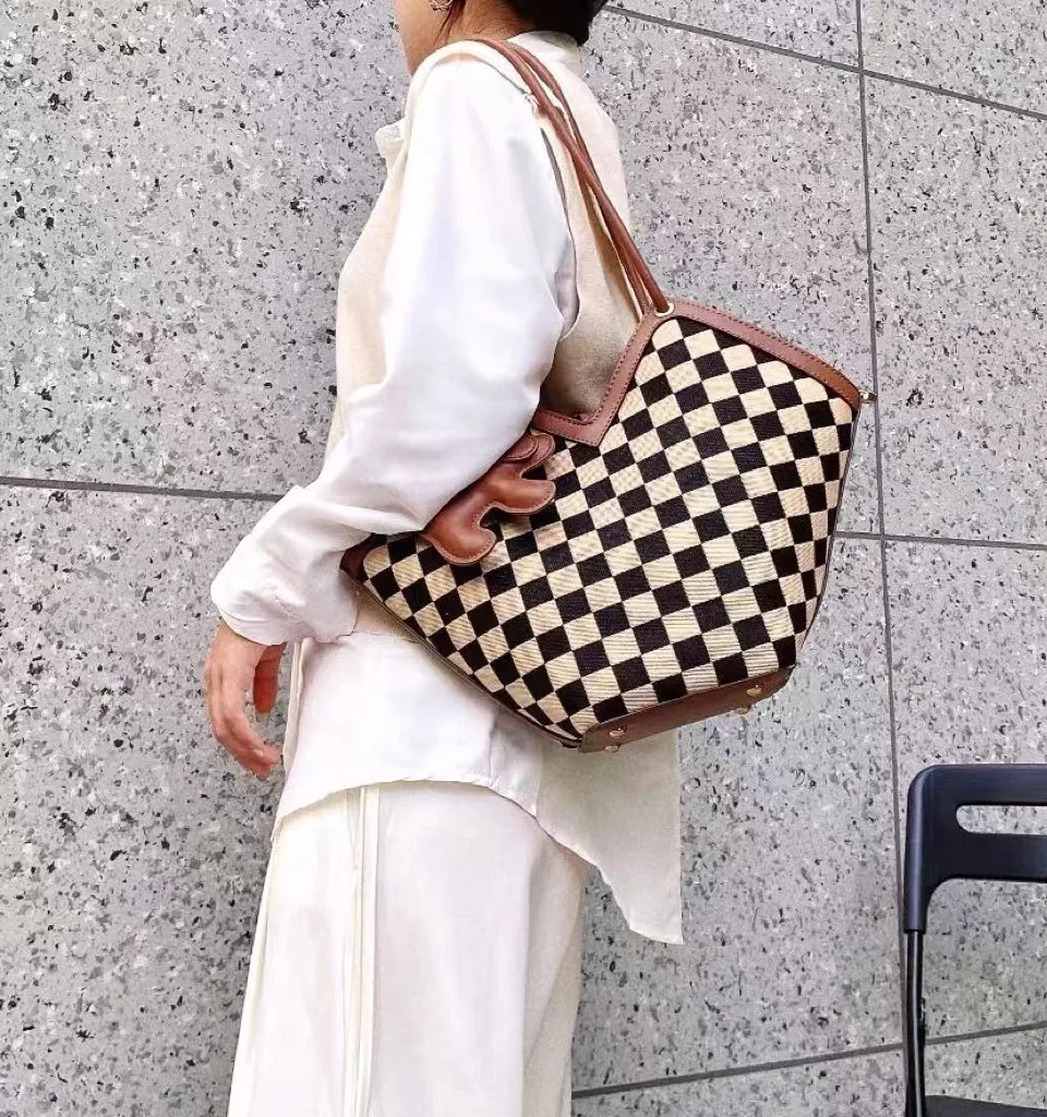 2023 New Fshion Women's Designer Bag High Quality Checkered Pattern Large Capacity Totes For Ladies Lady Purses And Handbags Gg