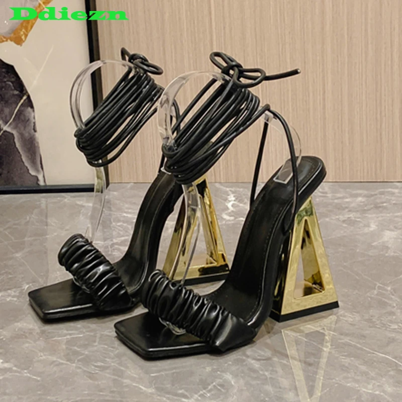 

Женские туфли-лодочки, женская обувь, гладиаторы на высоком каблуке, новинка 2023, элегантные летние модные женские блестящие туфли-лодочки с ...