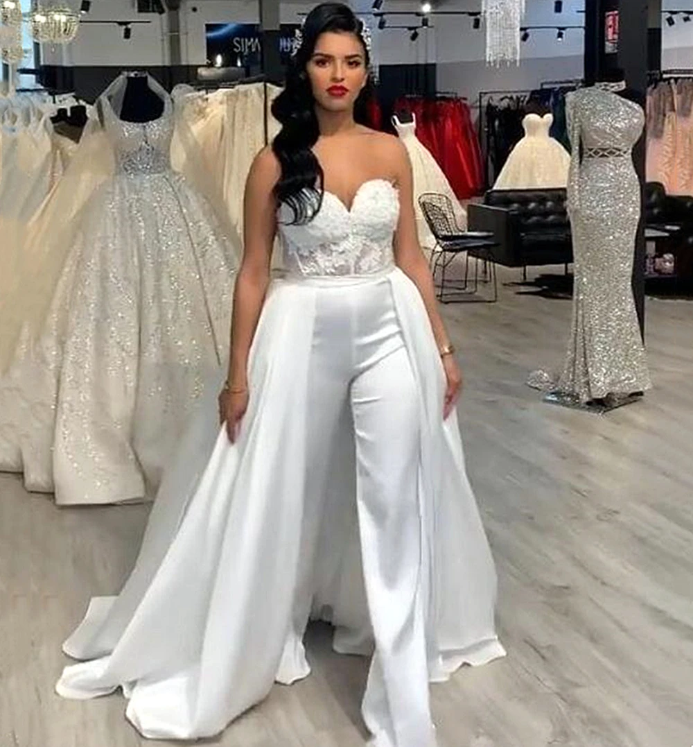 

Ivory Bride Jumpsuits Wedding Dresses With Removable Skirt Strapless Sleeveless Lace Applique Corset Elopement Bridal Gown