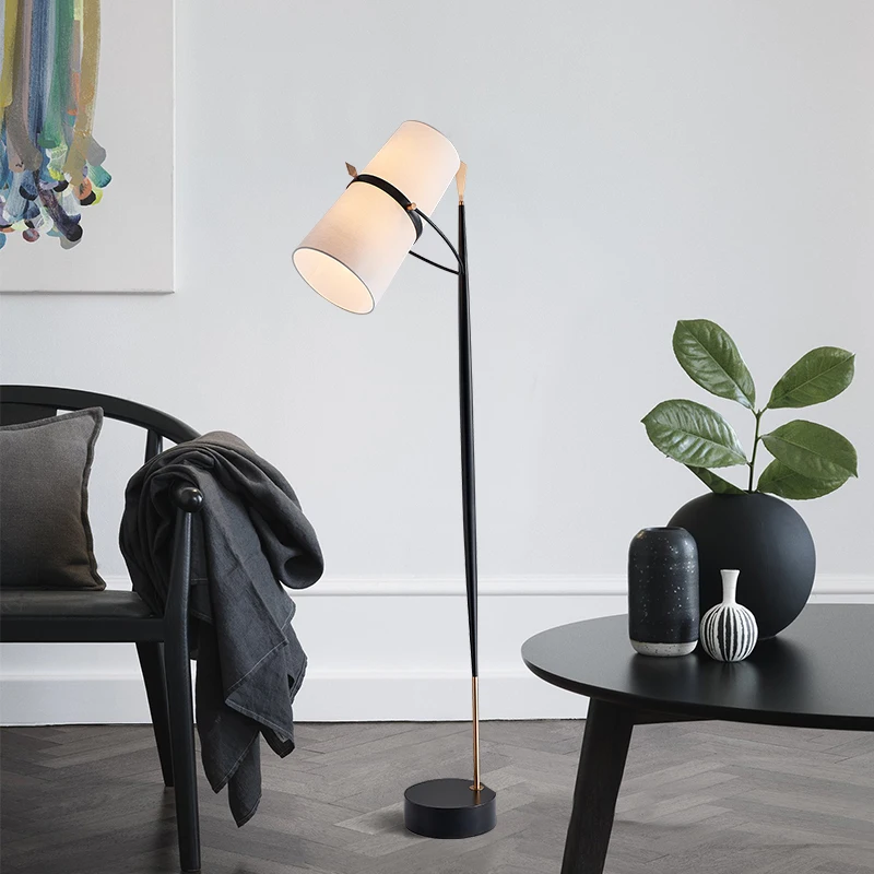 

FQ Simple Post-Modern Floor Lamp Creative Vertical Lamp for Living Room