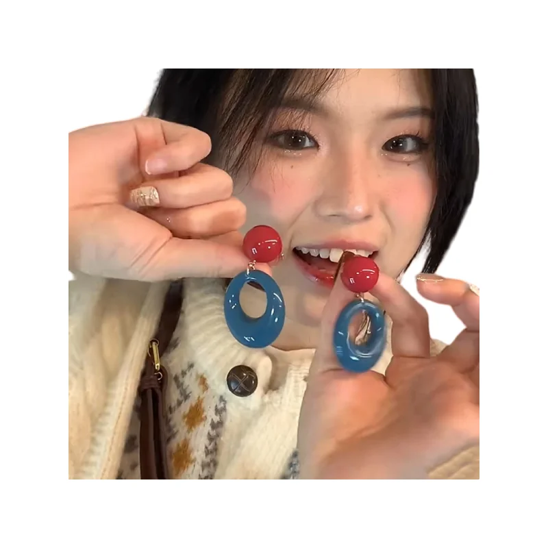 Retro Hong Kong Sle Atmosphere Circle Contrast Color Earrings Women's Holiday Blue Ear Studs Design Exaggerated...