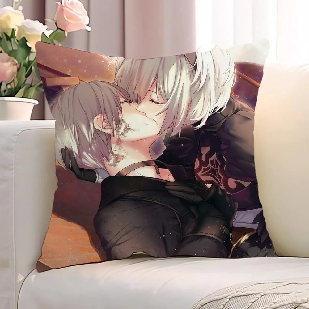 Плюшевая подушка N-Nier