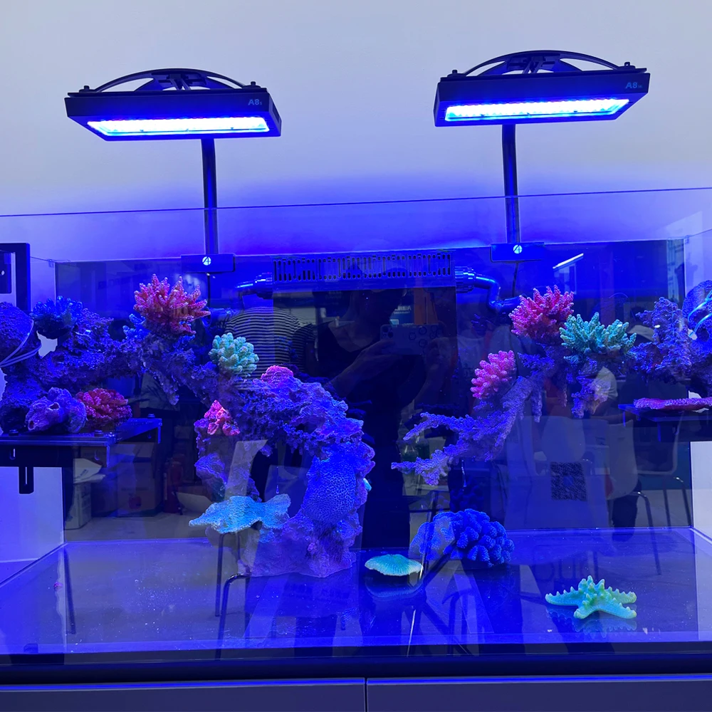 Фото Светодиодный светильник A8 PRO III Max и Blue 245W Full Spectrum с Wi-Fi управлением через приложение для морских аквариумов и рифовых систем №3
