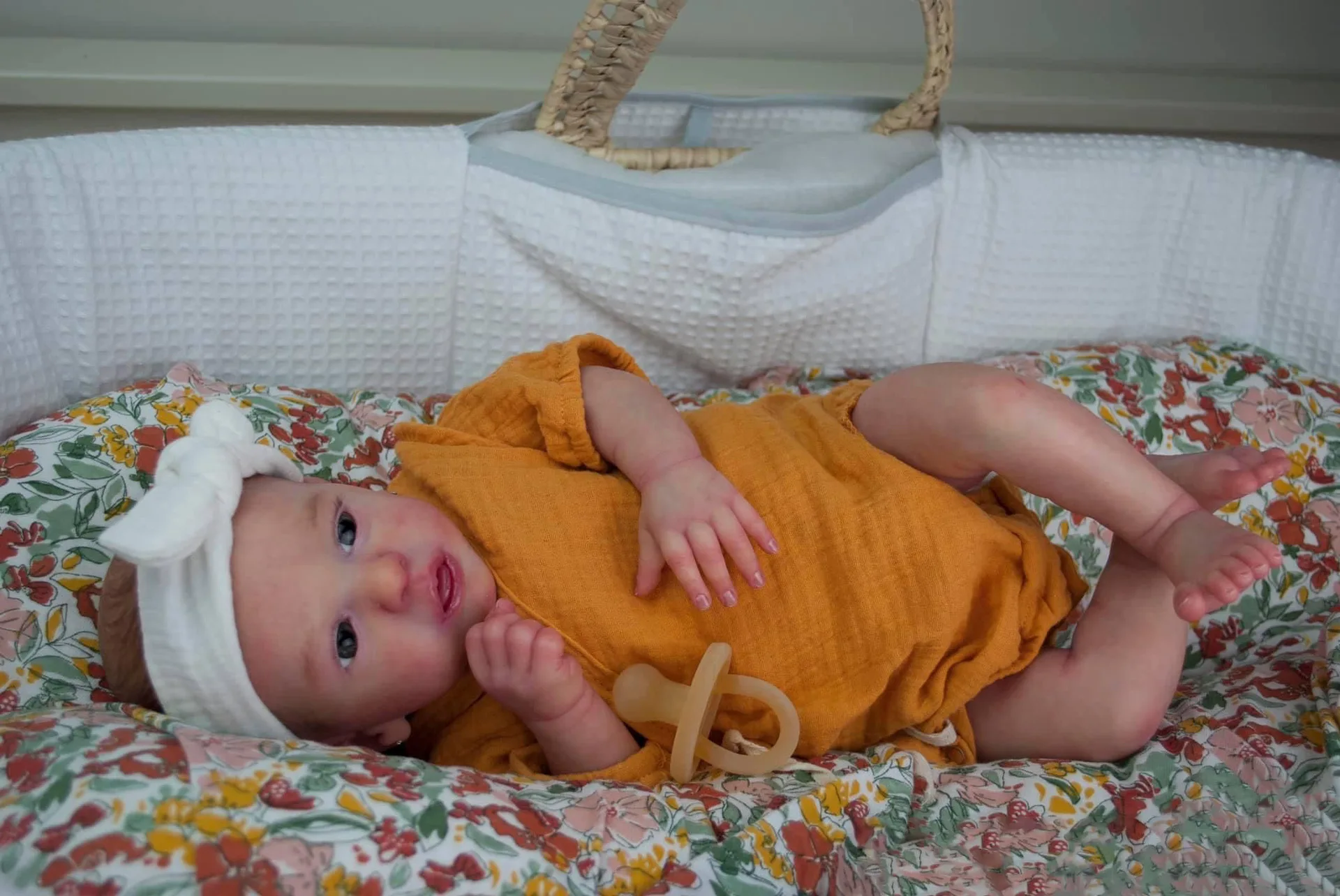 NPK 49 см новорожденная кукла-младенец Реборн фотосессия объемный тон кожи с