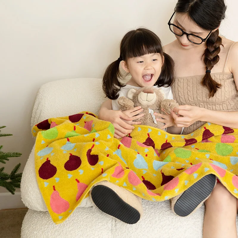 Мягкое хлопковое полотенце для лица с рисунком в виде груш-граффити детское