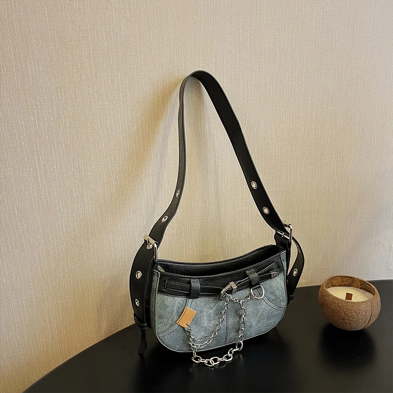 Женская джинсовая сумка на плечо в винтажном стиле с цепочками из джинсового