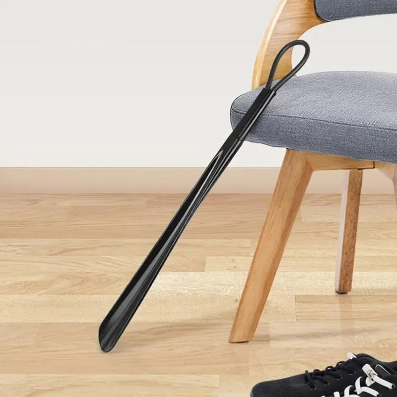 Пластиковый обувной рожок в форме ложки