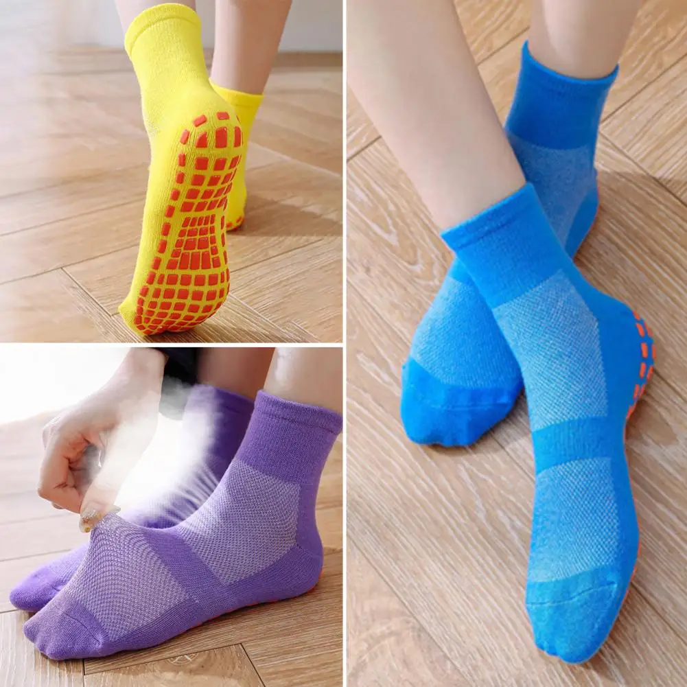 Спортивные носки 1 пара модные хлопковые для батута нескользящие взрослых йоги с
