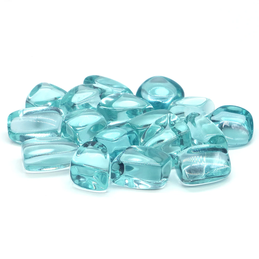 

Обсидиановые кристаллы голубого цвета