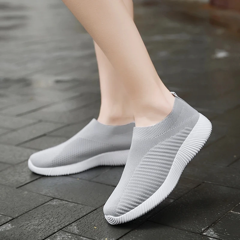 Spring New Mesh Breathable Casual Flying Woven Women's Shoes Shallow Socks Shoes Flat Bottom Large Walking Single Shoe Slippers