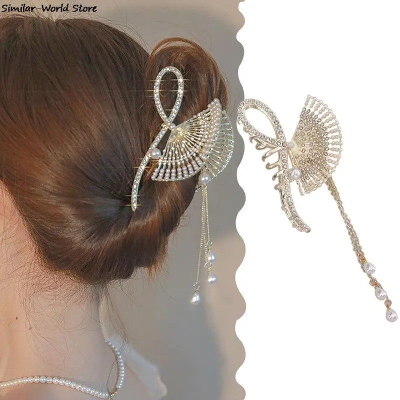 

Retro Fan-shaped Tassel Hair Claw Vintage Long Pendant Hair Clips Hanfu Style Hair Accessories Metal Shark Clip Headdress