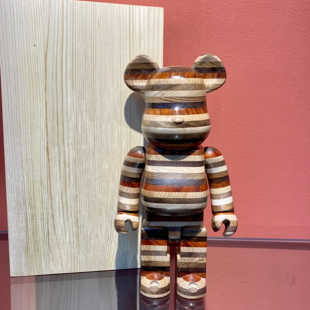 

Bearbrick 400% 28cm height Karimoku Horizon 1st generation horizon 6 types of wood stitching BE@RBRICK Handmade dolls