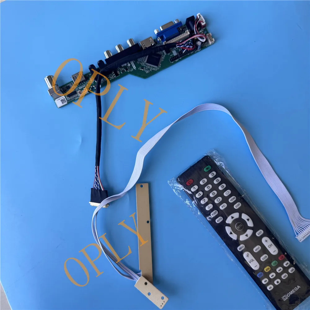 Фото HDMI-совместимая плата контроллера телевизора, комплект аудио-видео-входов AV VGA для B140XW01 B140XTT01.0 B140XW01 V9/V8 1366x768 14-дюймовый экран с RF USB LED-подсветкой.
