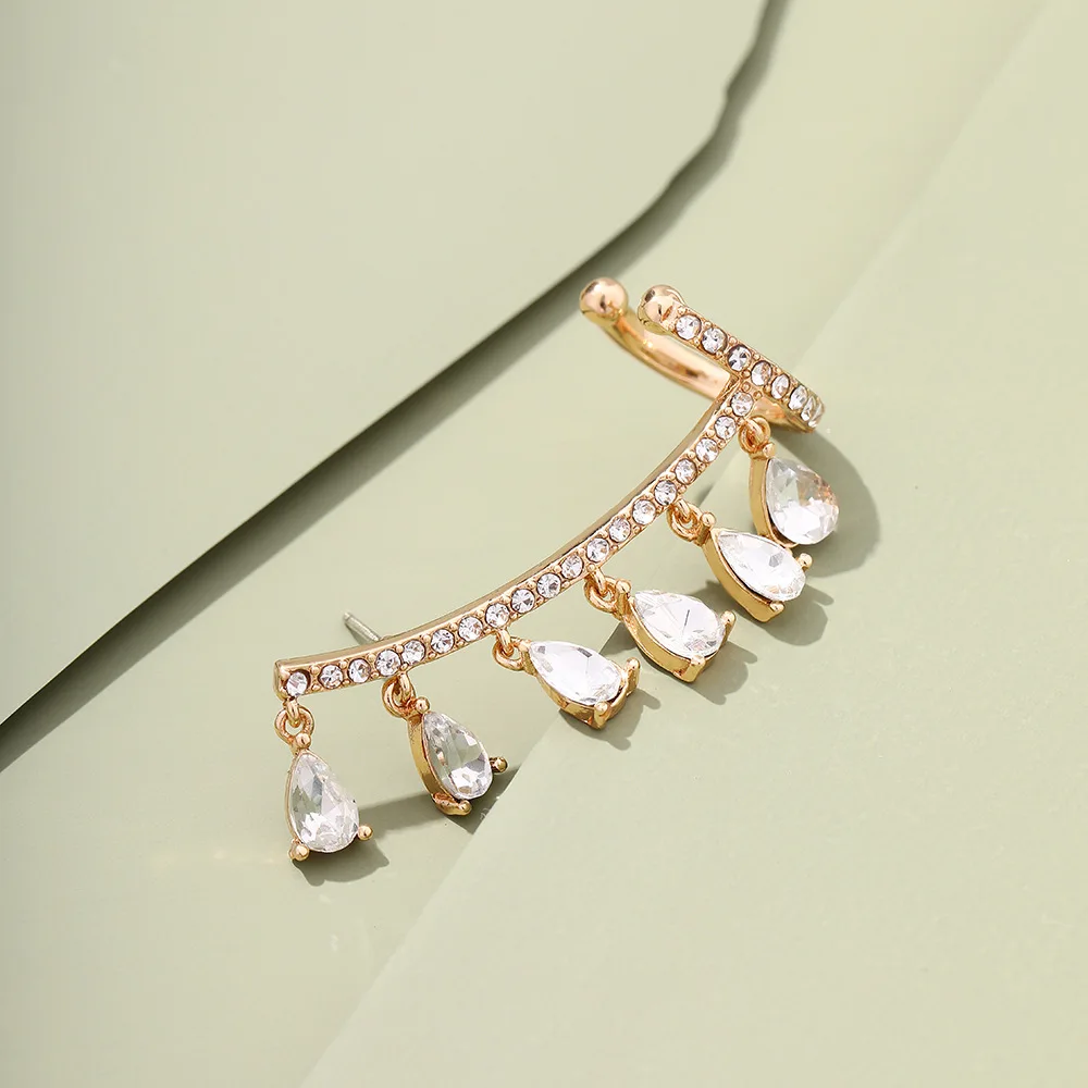 

1pc Luxury Trendy Crystal Teardrop Earrings Exquisite Rhinestone Ear Cuff Wrap Stud Clip Earrings for Women Wedding Jewelry