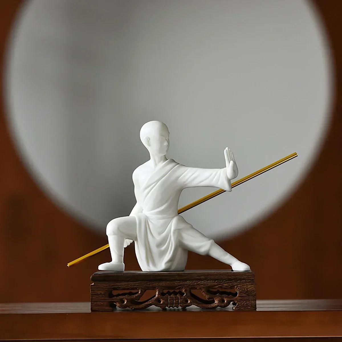Белая керамическая фигурка Монка кунг-фу декоративное украшение для дома