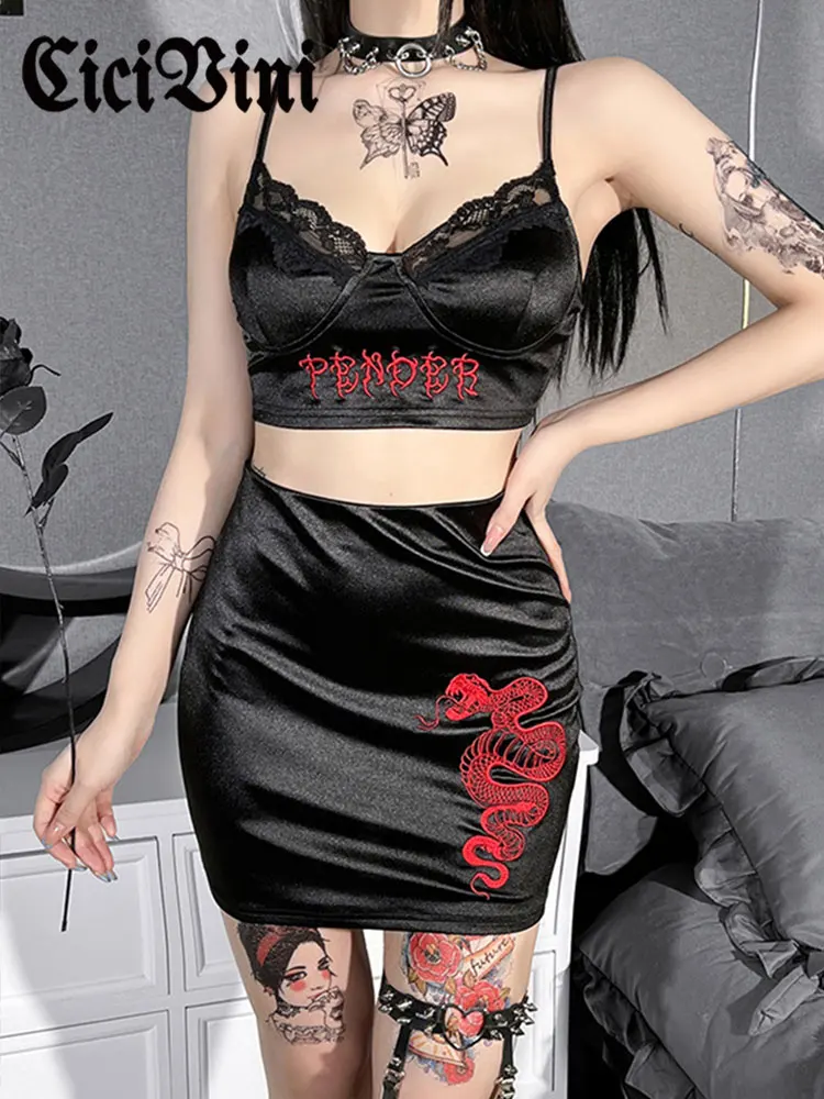 

CicVini Black Backless Dragon Goth Dress Set Punk Lace Trim Letter 2Pcs Snake Sling Grunge Dress Set Gothic Denim Dress Suit
