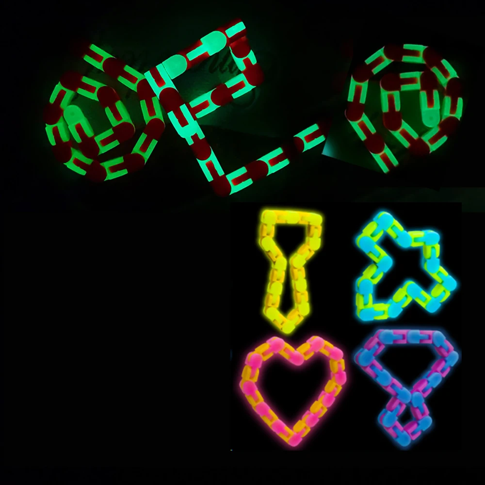 

8 Pack Wacky Tracks Snap and Click Fidget Toys Glow in the Dark 24 Links Finger Snake Stress Relief Kids Puzzles Holiday Toy