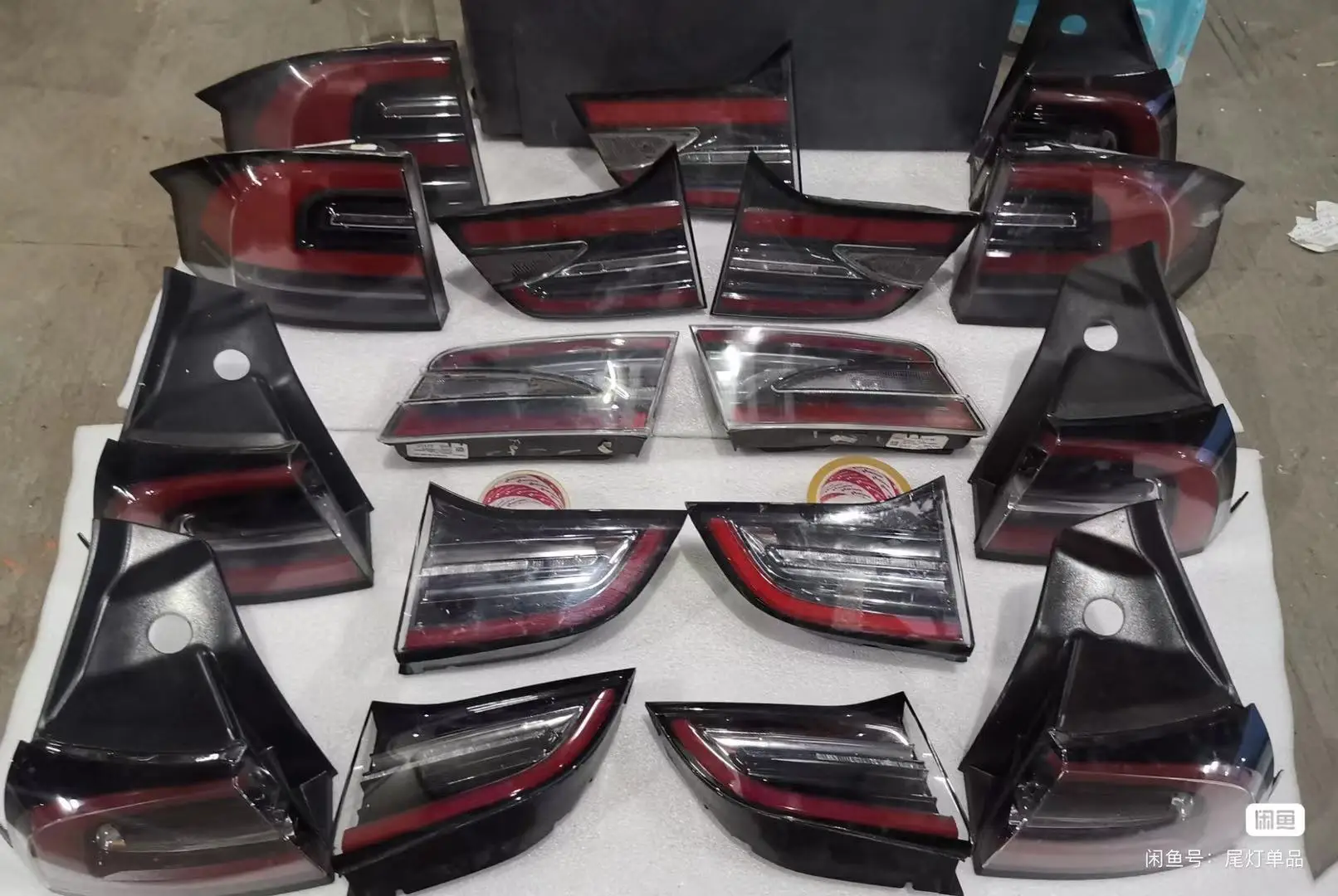 

Подходит для Tesla Model s Model 3 Model y Model x Tail светильник
