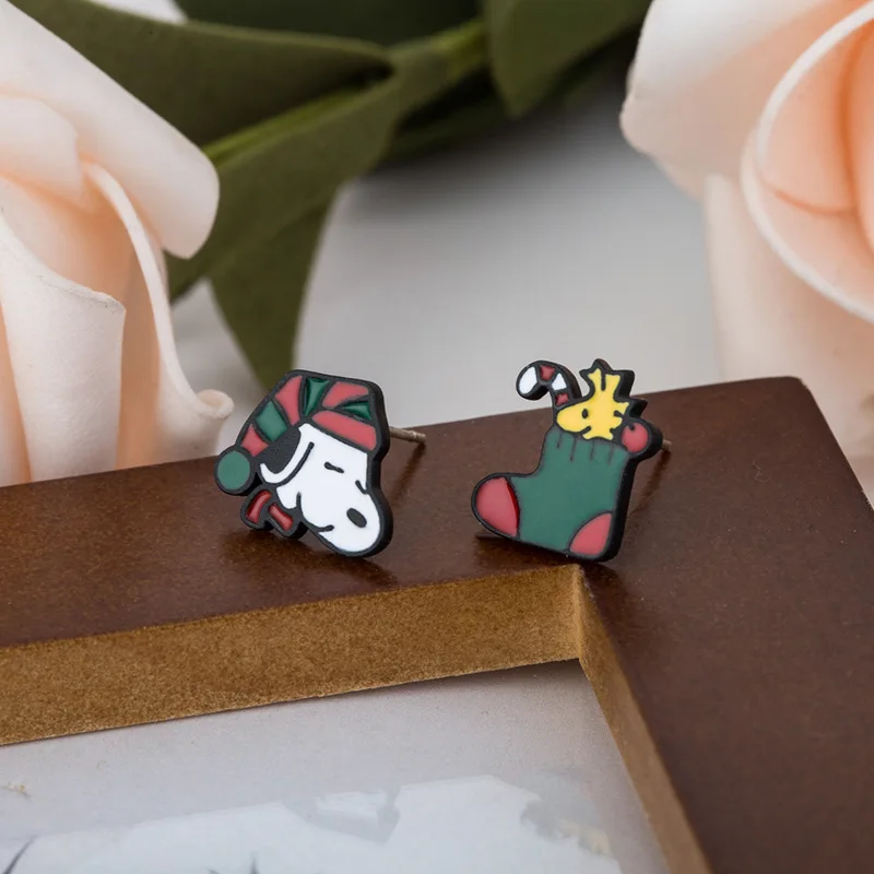 

Classic Cartoon Cute Peanut Fashion Dog Christmas Sock Stud Earrings for Women Girl Jewelry Gifts