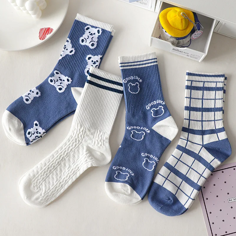 Socks children Korean version of the middle tube ins Chaochun Autumn cute bear cartoon blue Japanese versatile student stockings