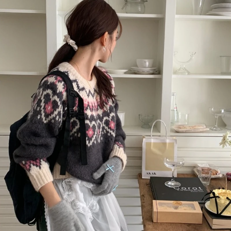 Винтажный жаккардовый свитер Fairland Love с контрастным круглым вырезом мягкий