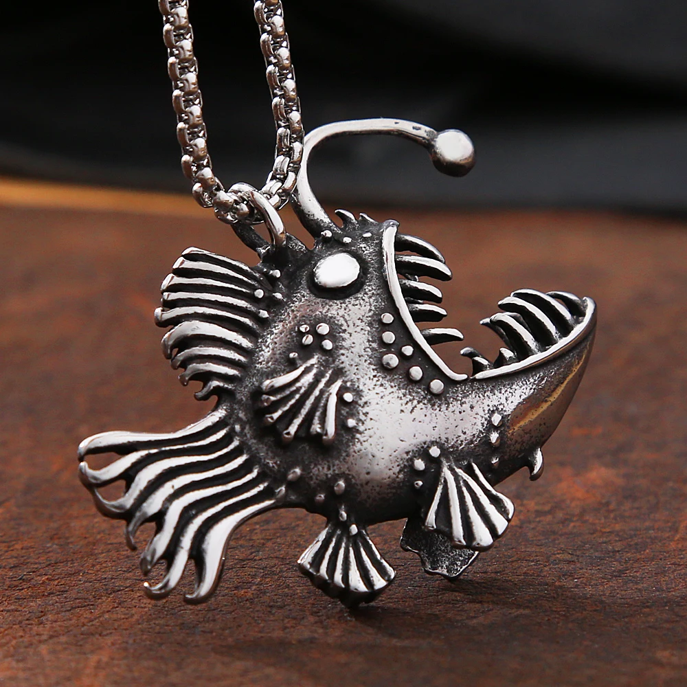 

Gothic Stainless Steel Lantern Fish Pendant Necklace Punk Hip Hop Street Biker Mens Necklace Jewelry Gift Chain wholesale