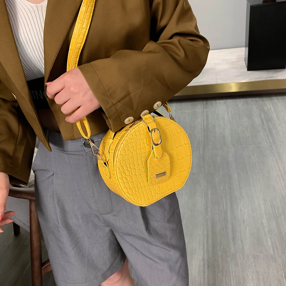 

Женский маленький круглый кошелек, сумка на плечо, популярная простая Женская Повседневная сумка, повседневная женская сумка через плечо и...