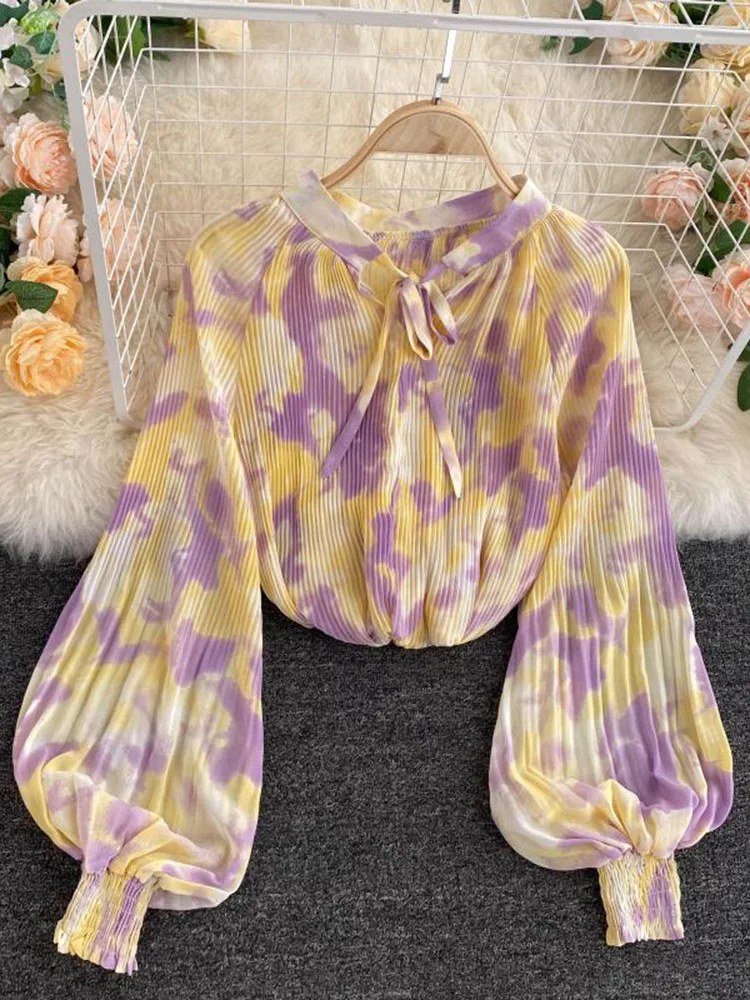 

Женская шифоновая блузка с V-образным вырезом и пышными рукавами