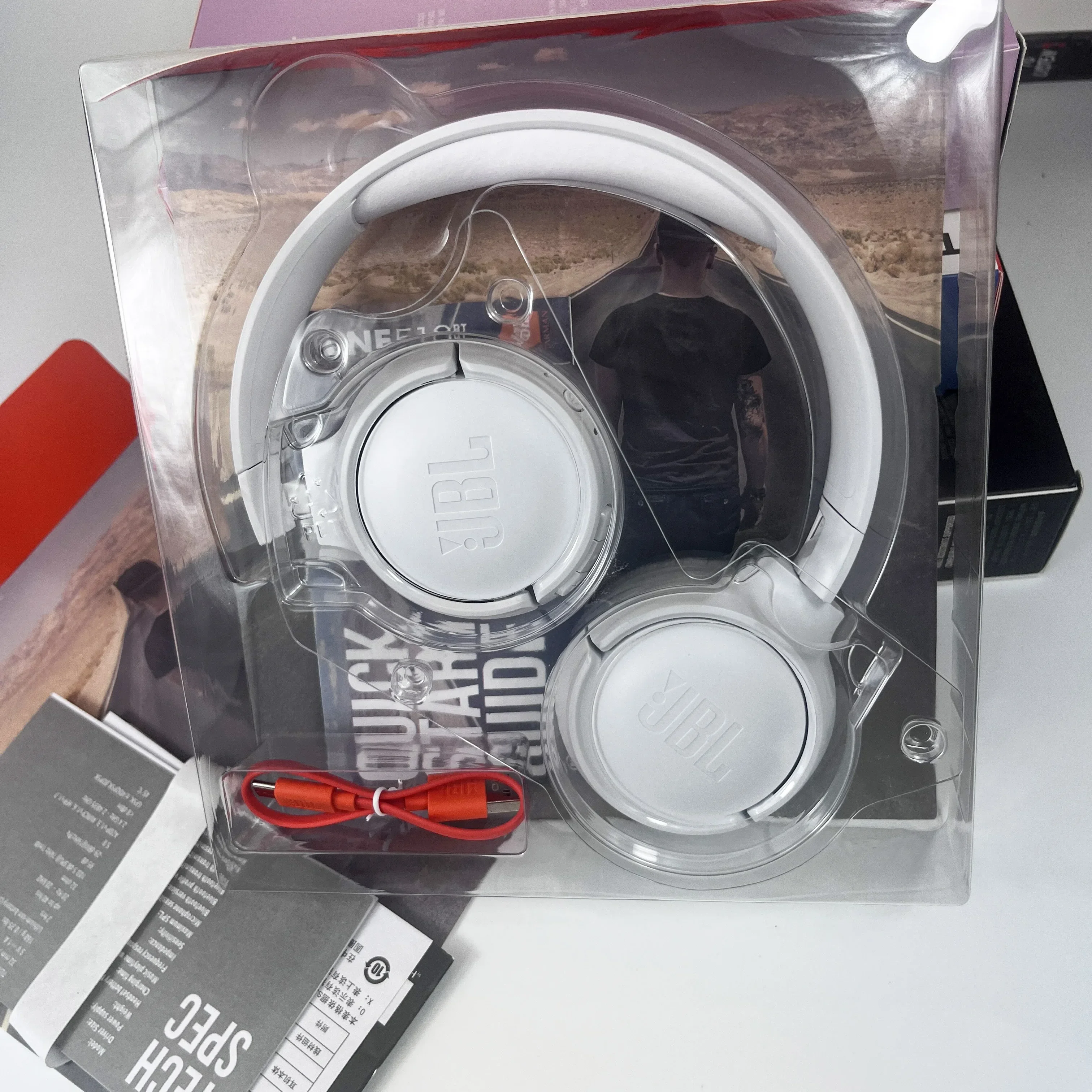 Фото 100% Оригинальные беспроводные Bluetooth наушники JBL TUNE 510BT, музыкальная спортивная Гарнитура для мальчиков и девочек, универсальные мобильные компьютеры №4