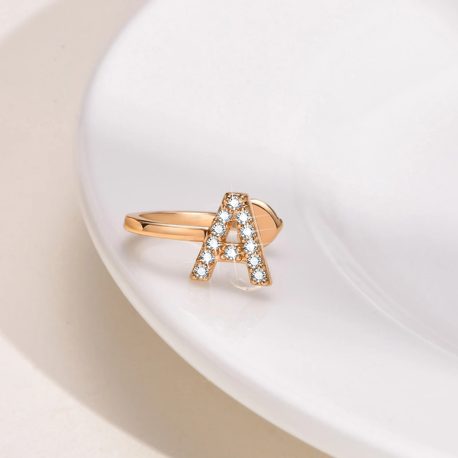 Vnox 1 Piece Bling CZ Stone Letter A to Z Ear Clips for Women Girls Party Gifts Jewelry Rose Gold Color Metal Accessories - купить по