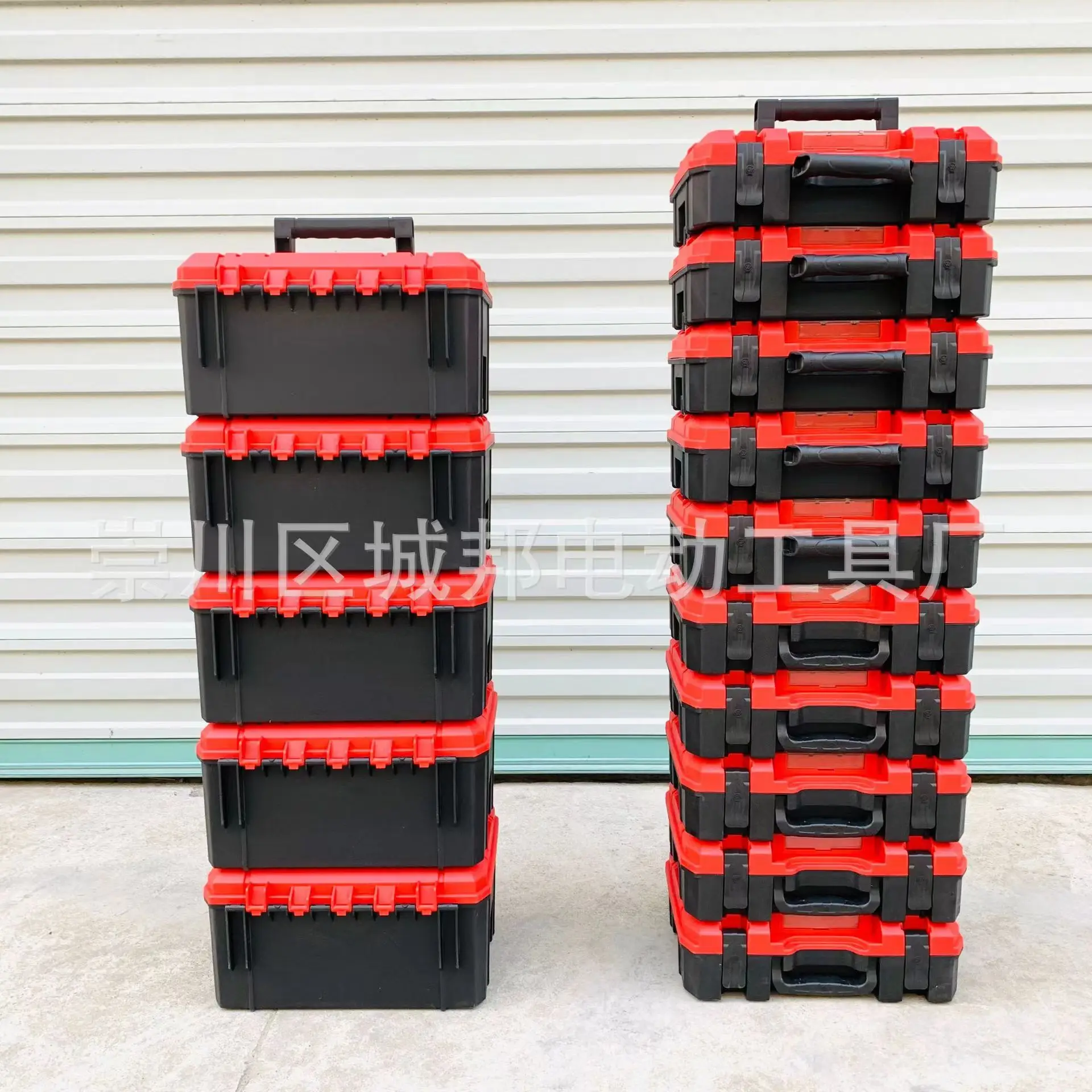 

Красный Штабелируемый ящик можно комбинировать и использовать отдельно, портативный Рабочий ящик для хранения инструментов