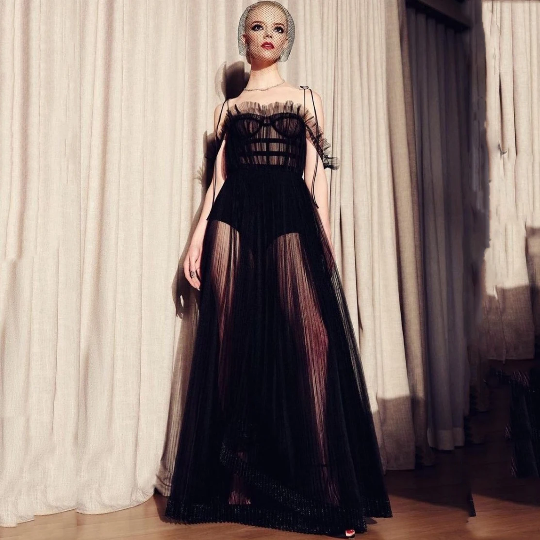 

Черное Тюлевое платье с открытыми плечами, прозрачное длинное платье, вечерние платья-трапеции, платья знаменитостей, женское черное плать...