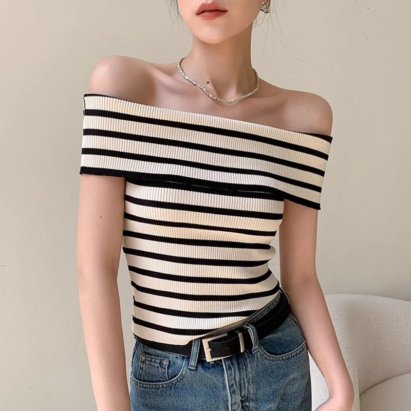 

Женская футболка с воротником-лодочкой, в полоску, с коротким рукавом