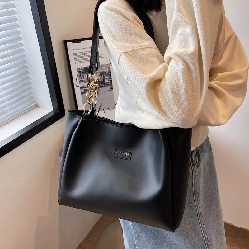 Women's Tote Bag 2023 New Fashion Simple Large Capacity Shoulder Bag Casual Women's Luxury Handbag