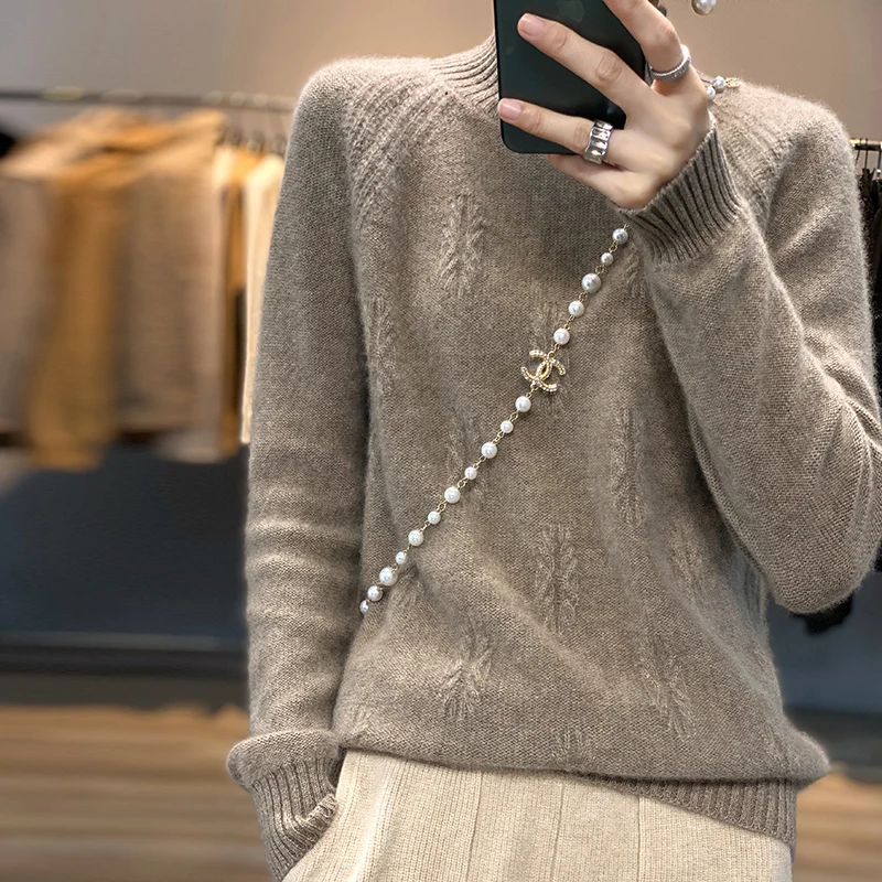 Half High Collar Women's Sweater Autumn  And Winter New Pullover Solid Color Cashmere Sweater Loose Inside With Thickened Wool