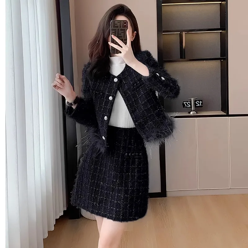 

Winter Women Shine Tweed 2 Piece Set Ladies Feather Tassels Short Jacket Coat+Pencil Plaid Skirt Suits Plus Size S-XL Vestidos